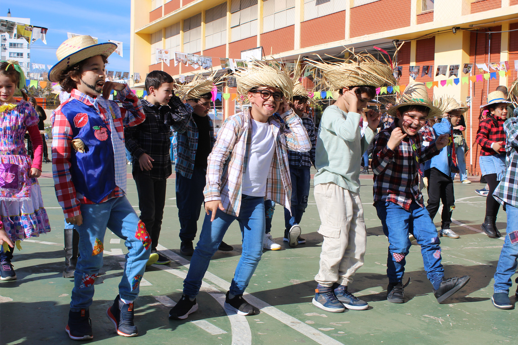 Arraiá 2025 do Colégio Mesquita: um dia pra ficar na memória!